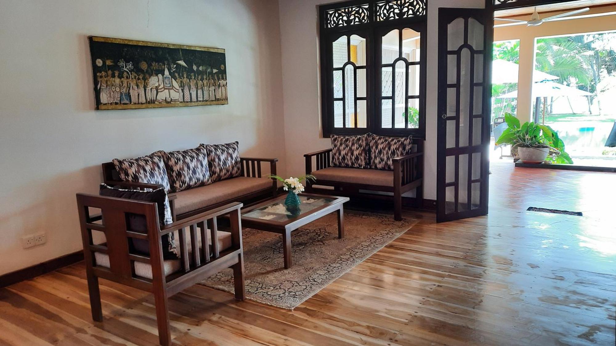 Lanka Beach Grand Villa Rekawa 外观 照片
