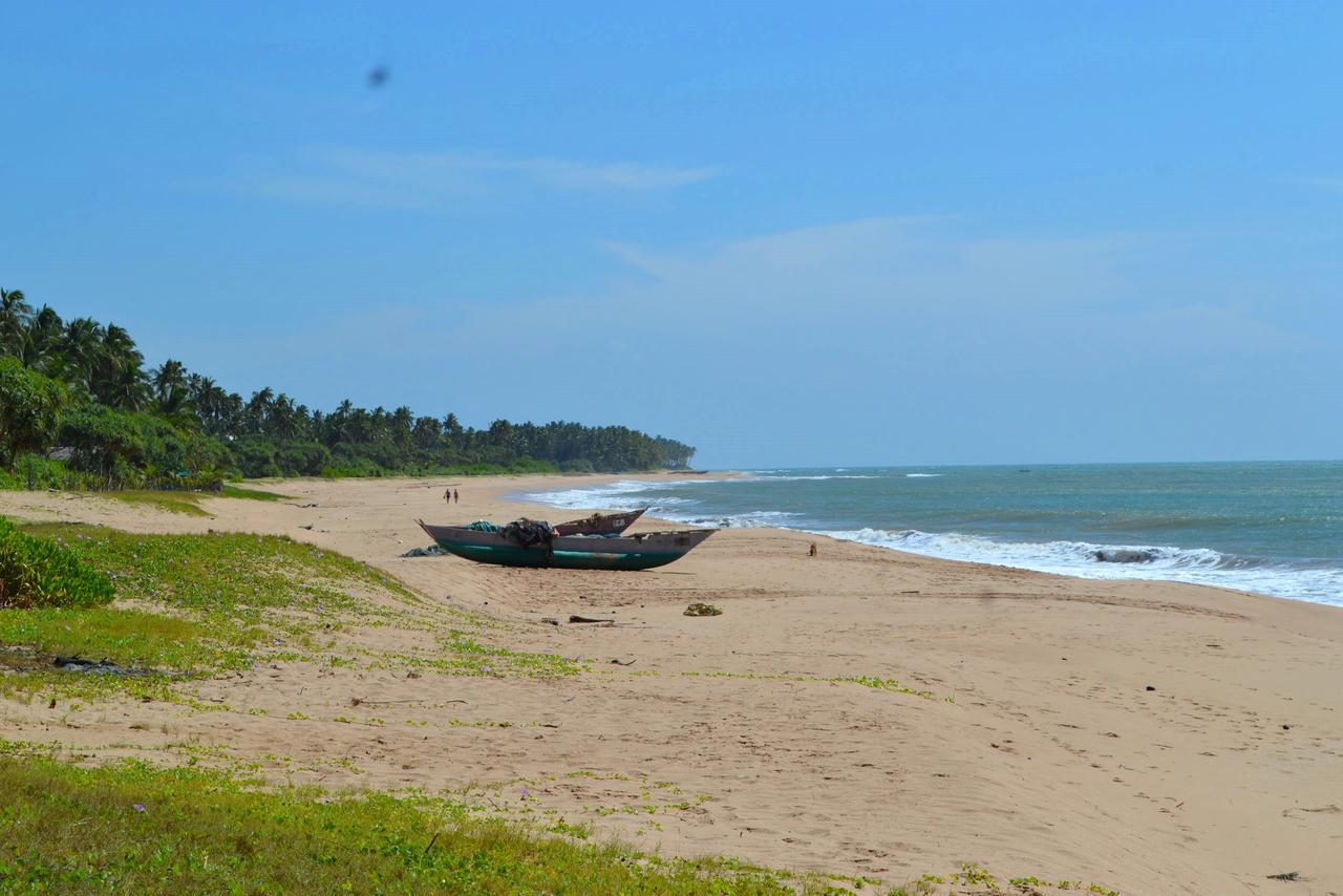 Lanka Beach Grand Villa Rekawa 外观 照片