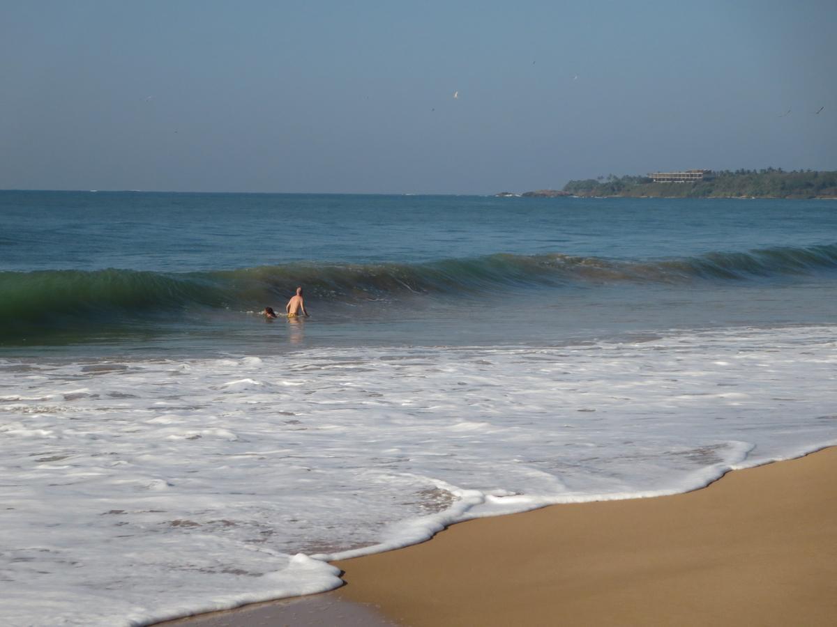 Lanka Beach Grand Villa Rekawa 外观 照片