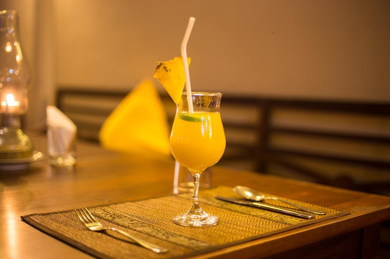 Lanka Beach Grand Villa Rekawa 外观 照片