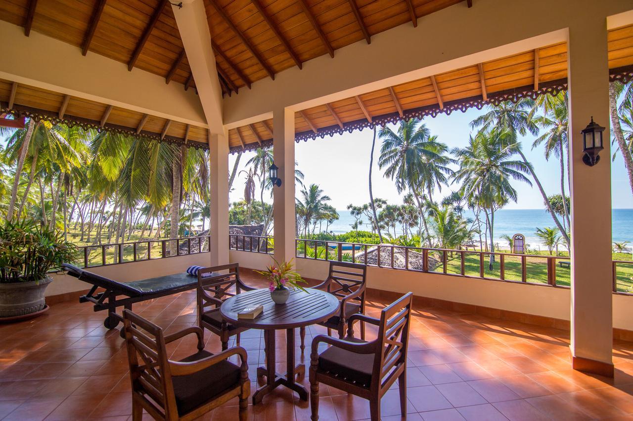 Lanka Beach Grand Villa Rekawa 外观 照片