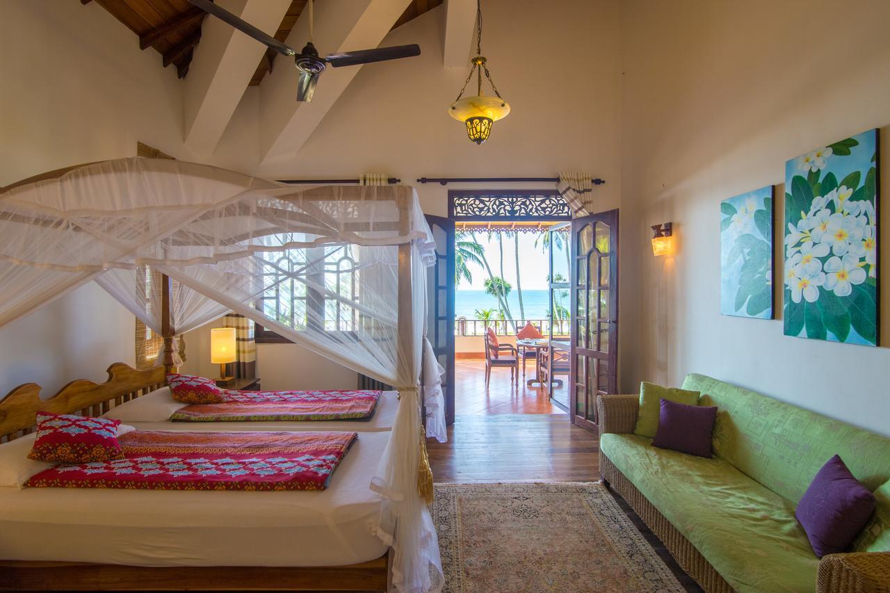 Lanka Beach Grand Villa Rekawa 外观 照片