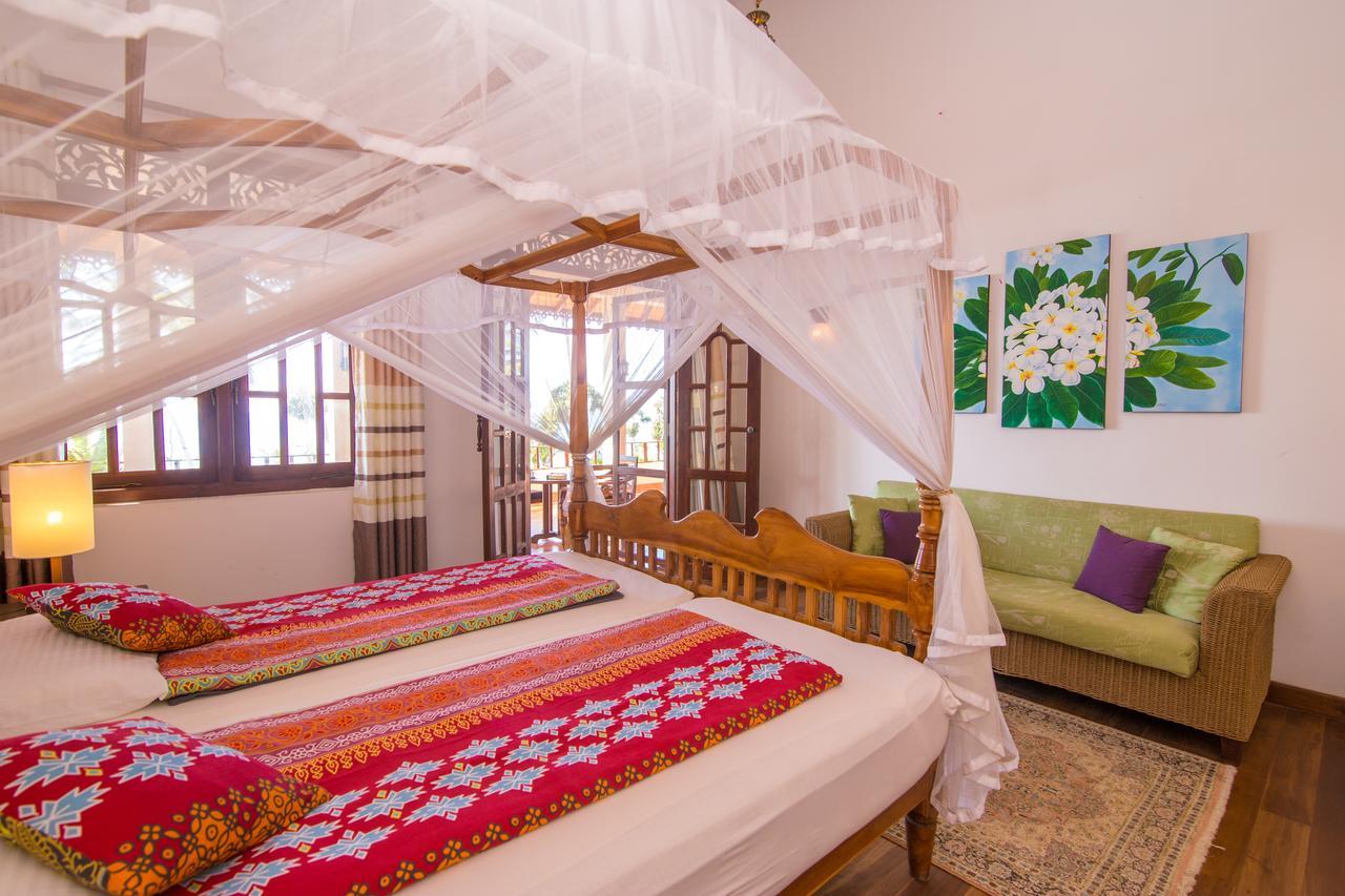 Lanka Beach Grand Villa Rekawa 外观 照片