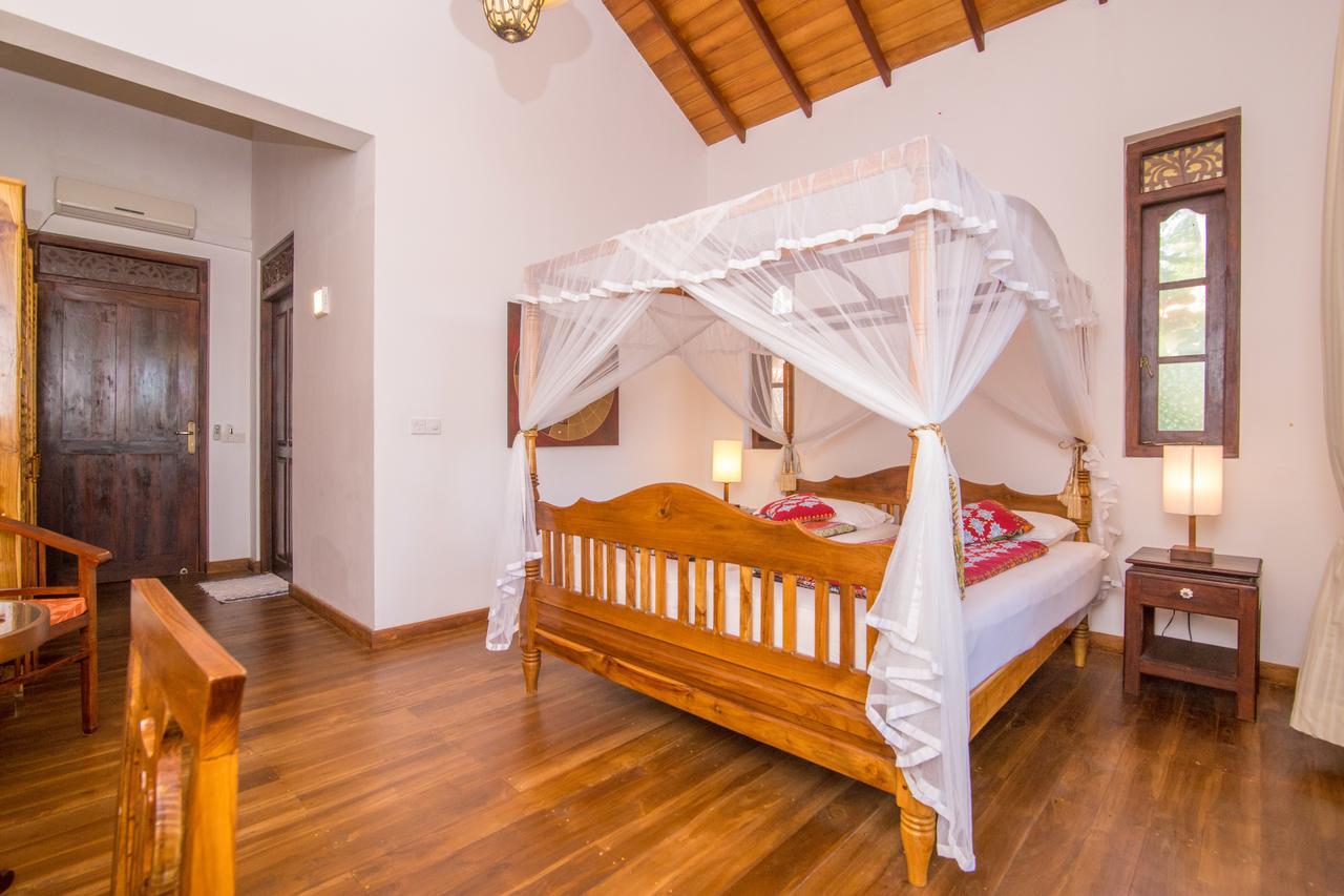 Lanka Beach Grand Villa Rekawa 外观 照片