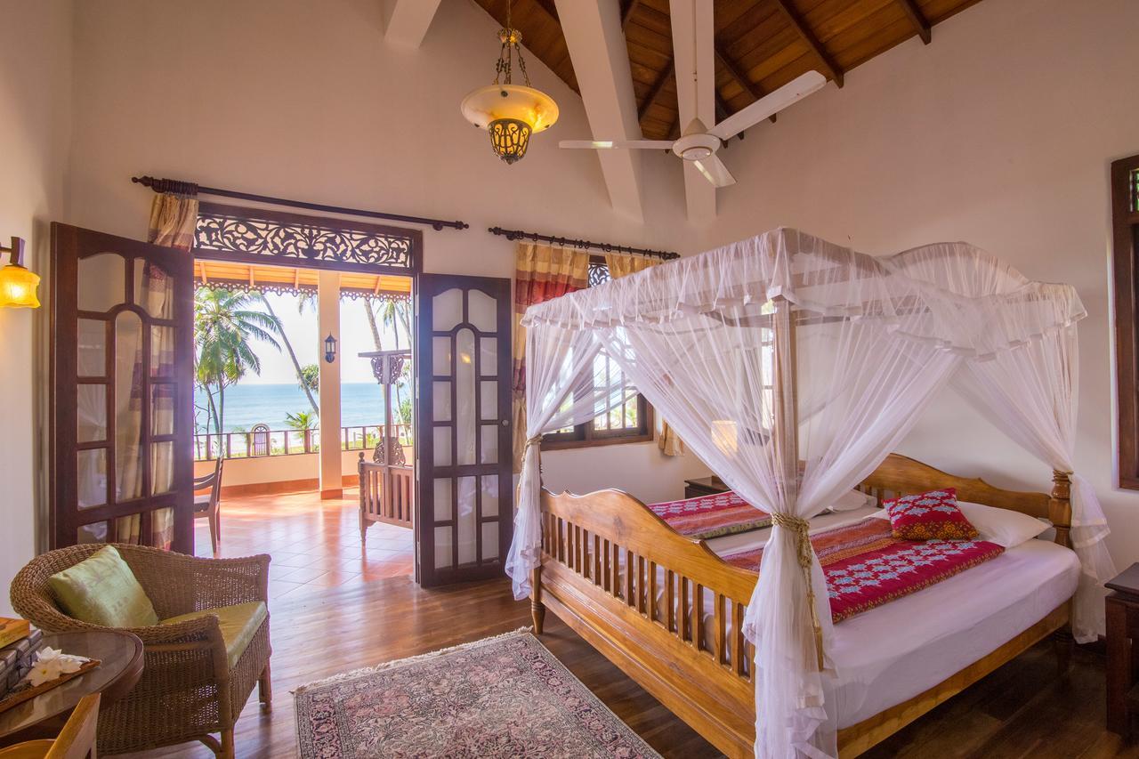 Lanka Beach Grand Villa Rekawa 外观 照片